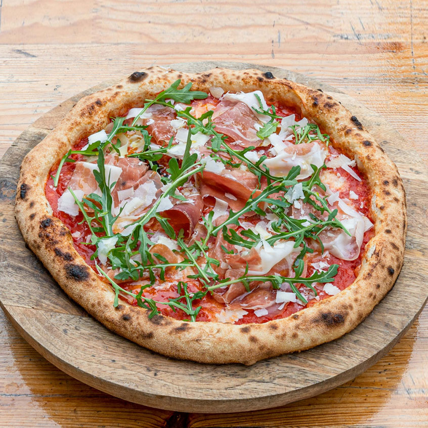 San Daniele,Sauce tomate, mozzarella, San Daniele, roquette, parmesan